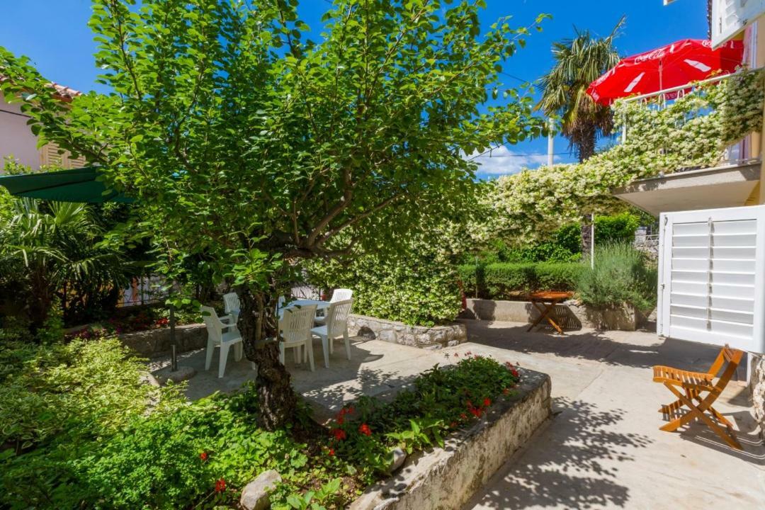 Apartment Dvorska Crikvenica Exterior foto